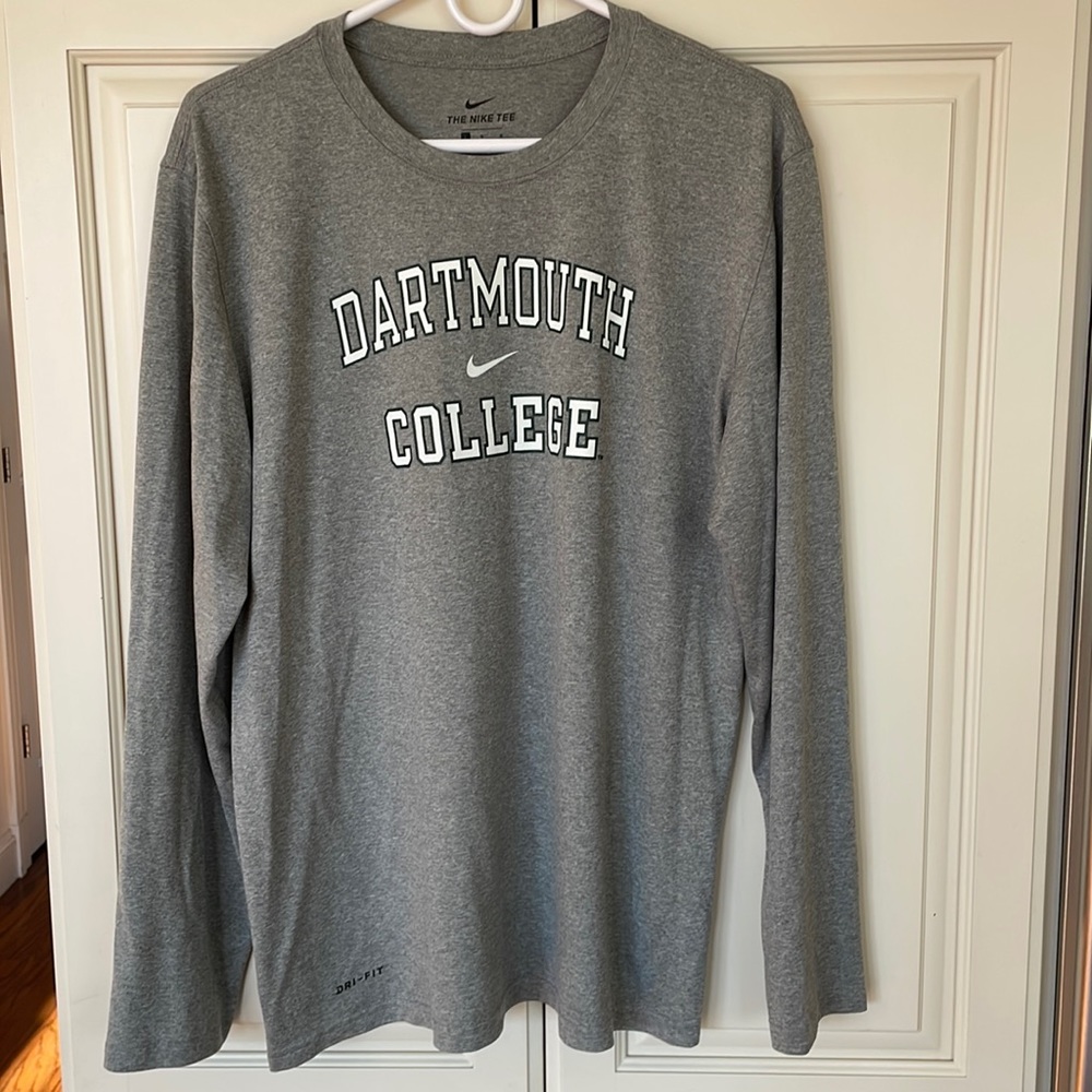 Mens Dartmouth College Nike Dri Fit Long Sleeve t shirt. Like new condition!